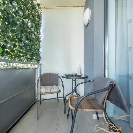Patrick Apartment *