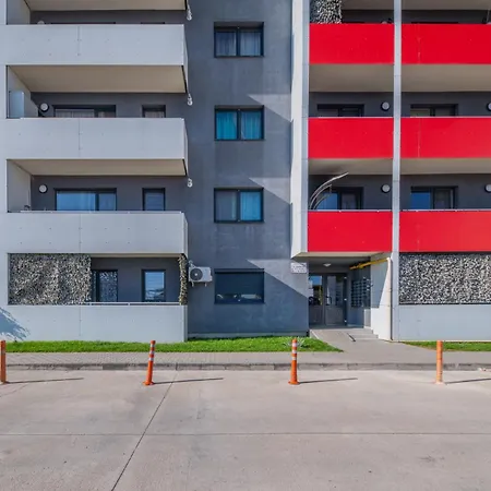 Patrick Apartment *